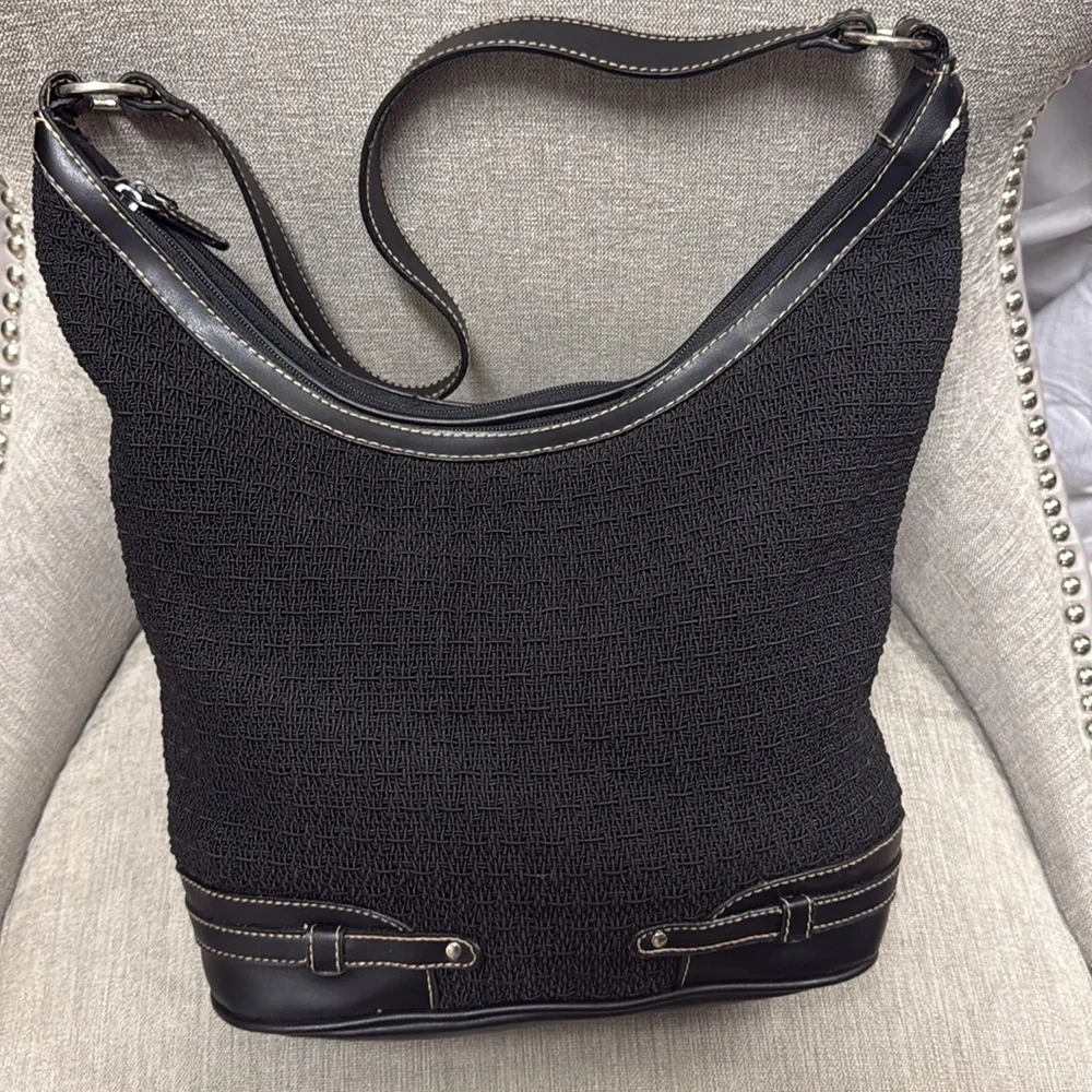 Black Weave Women's Shoulder Bag